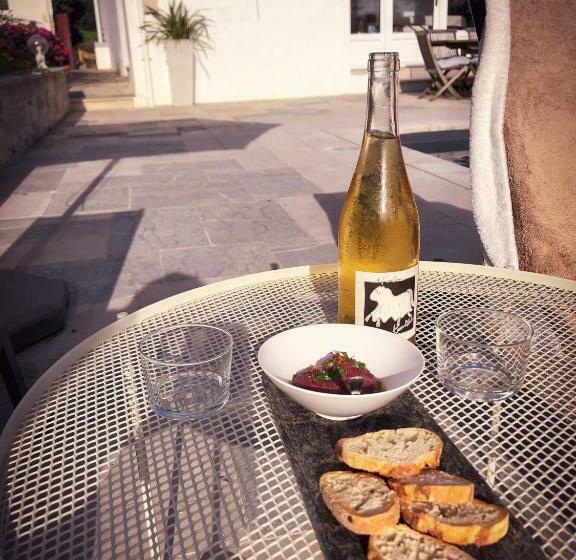 带大床的标准间, L Adret Du Bois