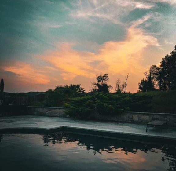 带大床的标准间, L Adret Du Bois