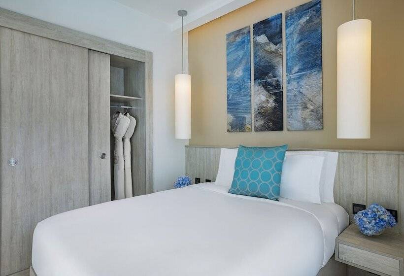 استودیوی سوپریور, NH Collection Dubai The Palm