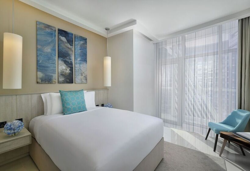 استودیوی سوپریور, NH Collection Dubai The Palm