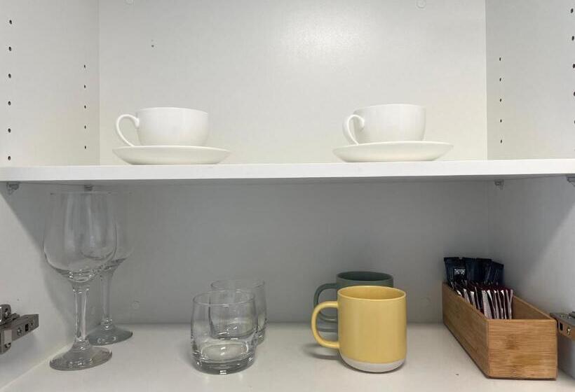 غرفة ديلوكس سرير كينج, Coastal Motel