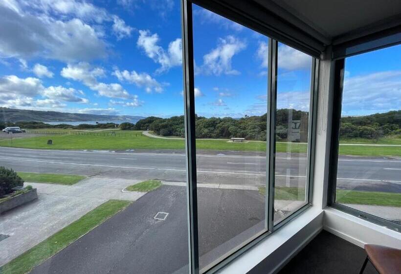 منزل 3 غرف نوم, Coastal Motel