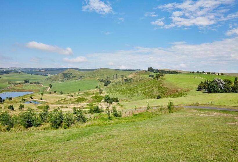 בקתת חדר, First Group Midlands Saddle And Trout