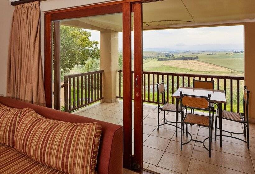 בקתת חדר, First Group Midlands Saddle And Trout