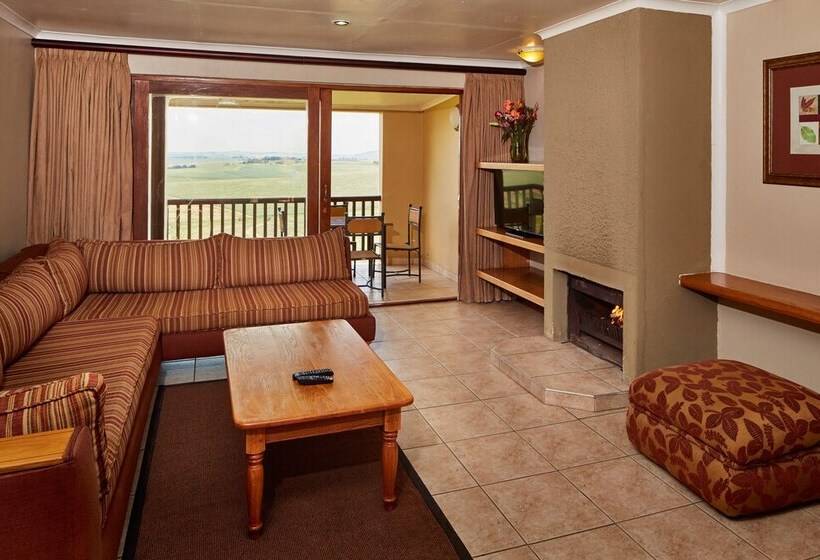 בקתת חדר, First Group Midlands Saddle And Trout