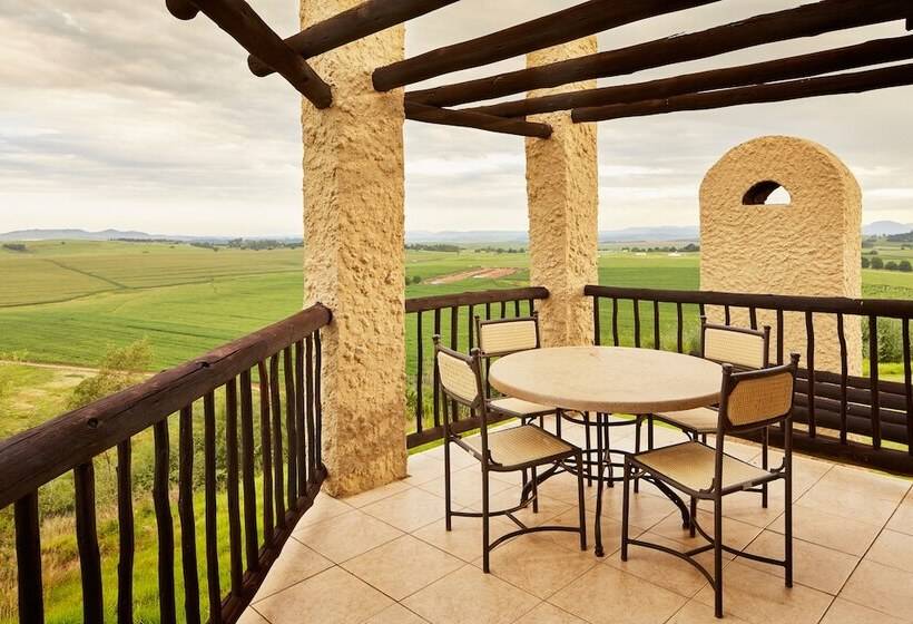 בקתת חדר, First Group Midlands Saddle And Trout