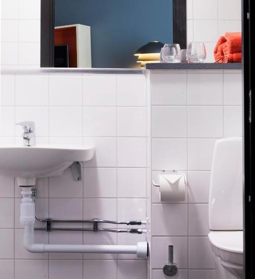 디럭스 룸, First Hotel Central