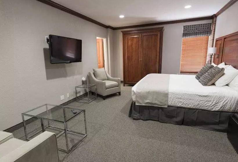 エクゼクティブスイート, Hillsdale College Dow Hotel And Conference Center