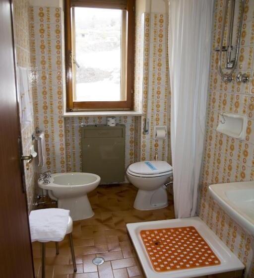 חדר סטנדרט יחיד, Caldora