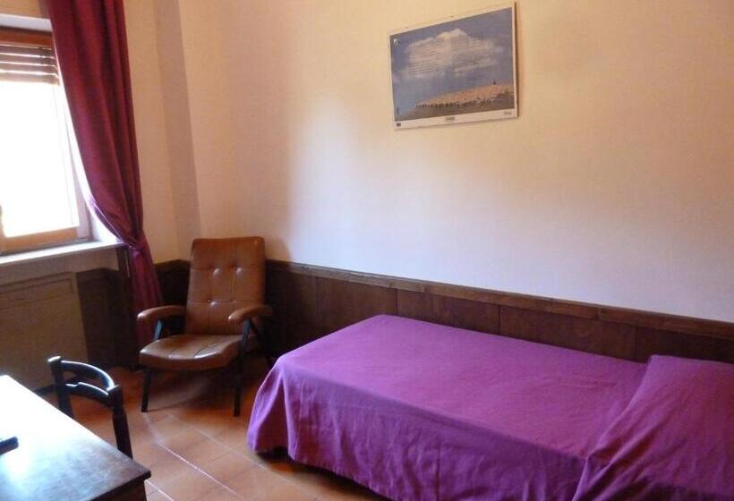 חדר סטנדרט יחיד, Caldora