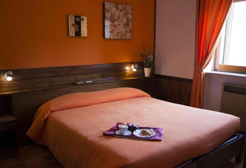 חדר סטנדרט, Caldora