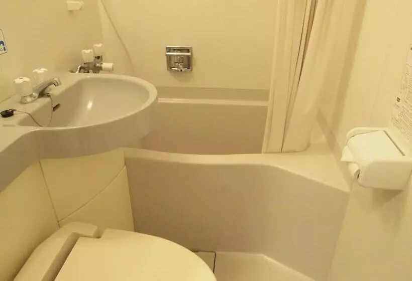 Habitació Triple Estàndard, Green Mark