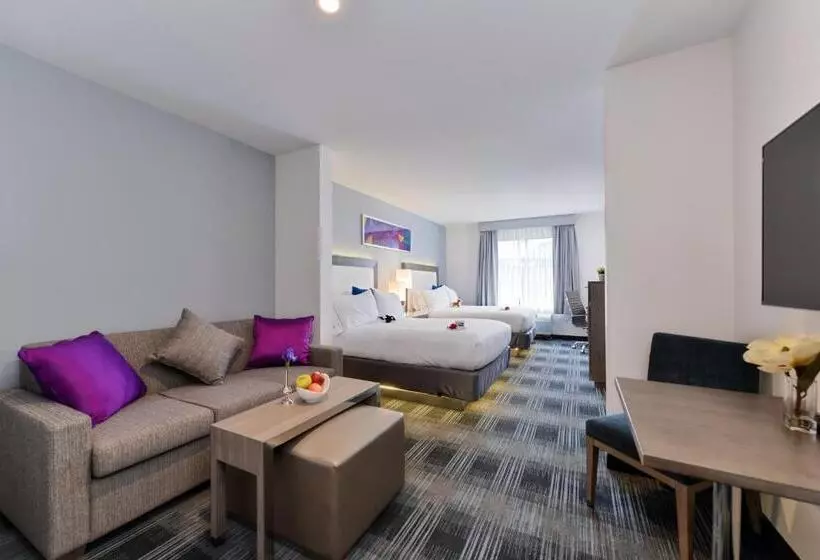 スイート, Holiday Inn Express & Suites San Diego   Mission Valley, An Ihg