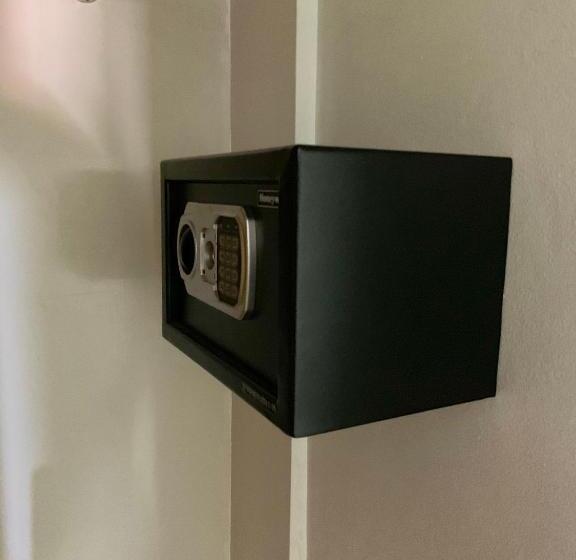 اتاق لوکس یک تخته, Maharajah