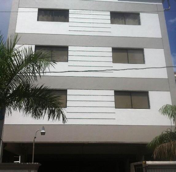 اتاق استاندارد, Micro Hotel Condo Suites