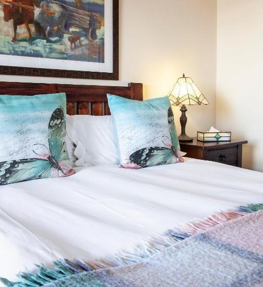 غرفة قياسية مطلّة علي البحر, Moonglow Guest House