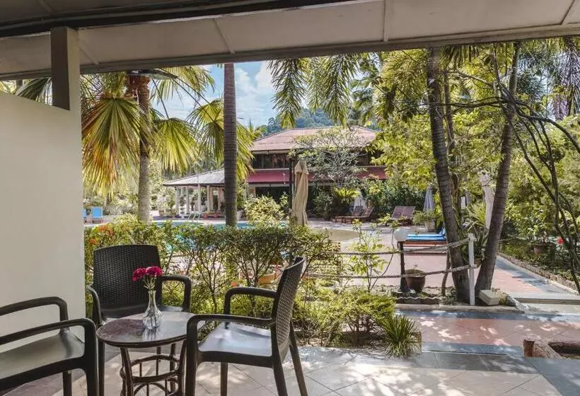 デラックスの4人部屋, Pangkor Sandy Beach Resort