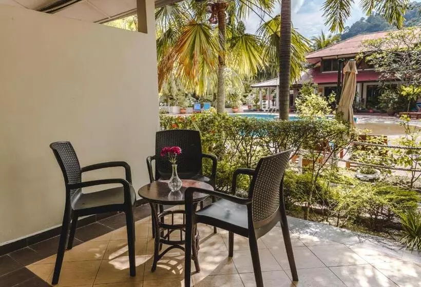 デラックスの4人部屋, Pangkor Sandy Beach Resort