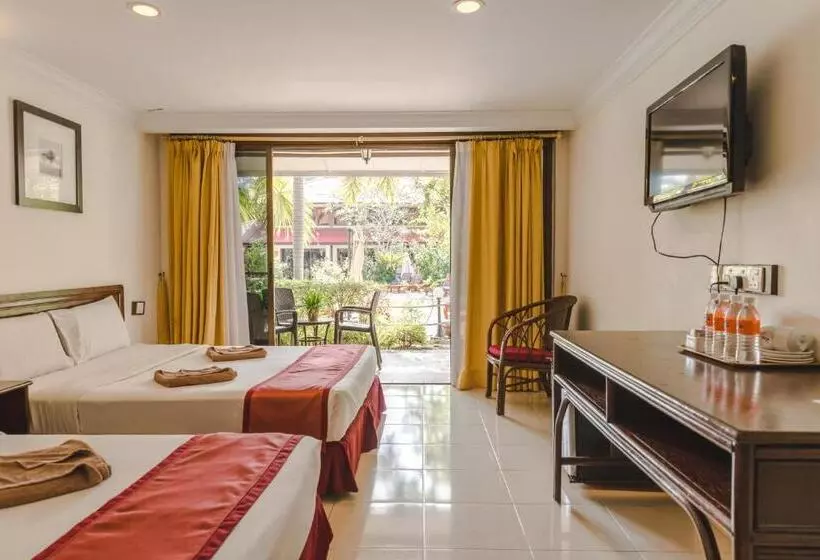 デラックスの4人部屋, Pangkor Sandy Beach Resort