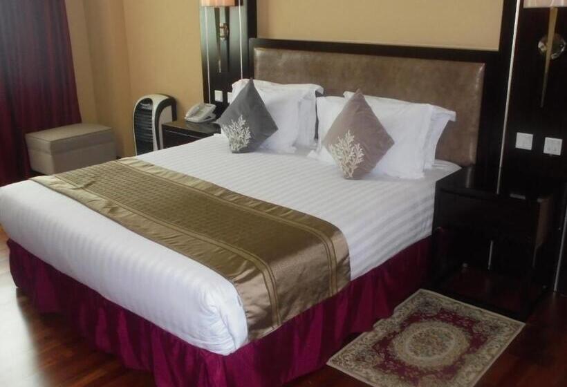 اتاق استاندارد با تخت بزرگ, Saromaria