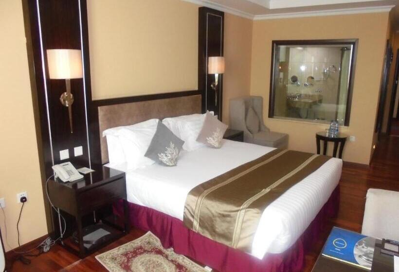 اتاق استاندارد با تخت بزرگ, Saromaria