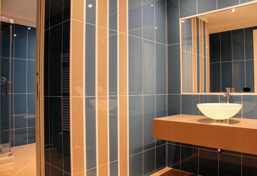 דירת שני חדרים, Terme All'alba