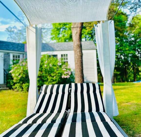 غرفة قياسية سرير كينج, The Seagrove Suites & Guest Rooms