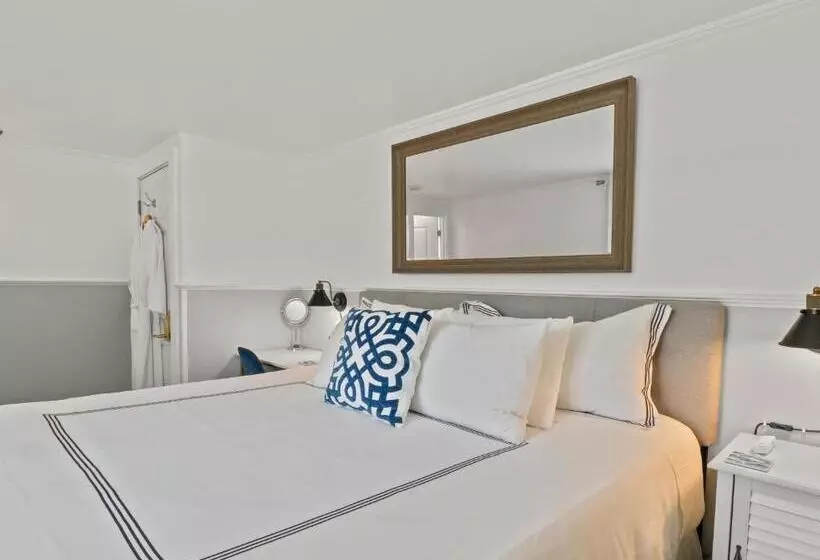 キングサイズベッドのスタンダードルーム, The Seagrove Suites & Guest Rooms