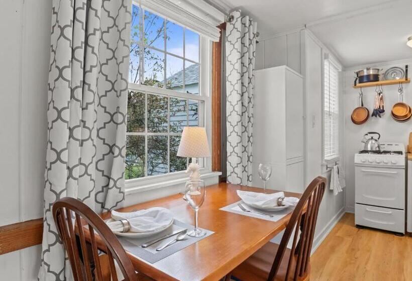 إستوديو قياسى سرير كينج, The Seagrove Suites & Guest Rooms