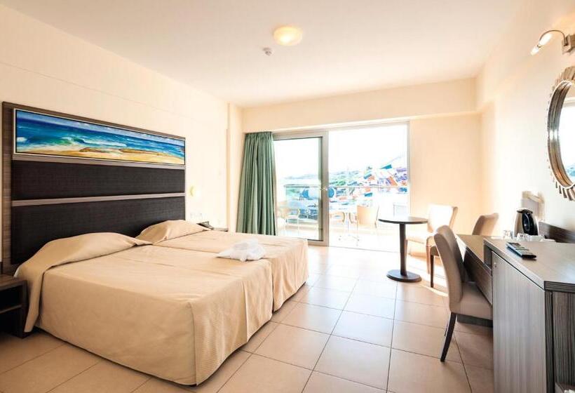 스탠다드 내측 룸, Tofinis