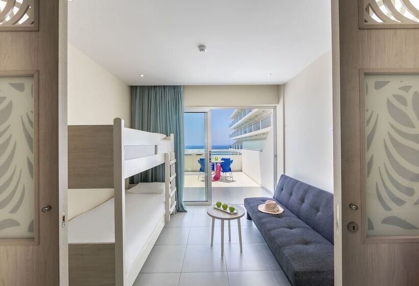 패밀리 룸 바다 전망, Tofinis