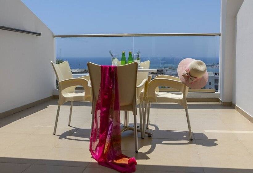 패밀리 룸 바다 전망, Tofinis