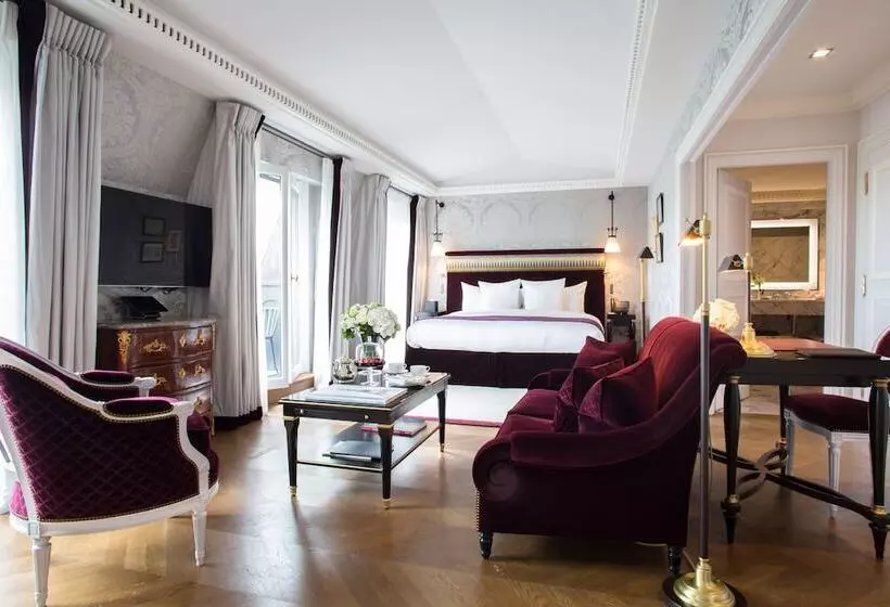 Junior Suite, La Réserve Paris Hotel & Spa