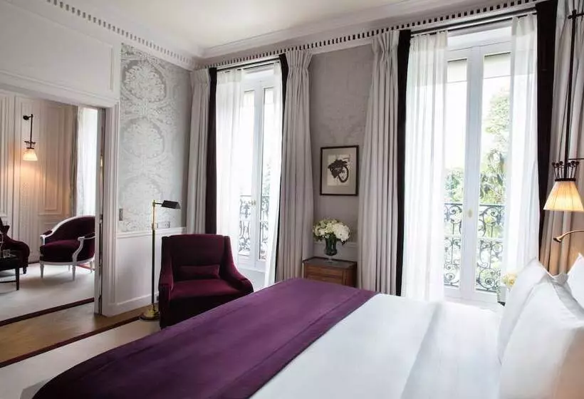 Suite Deluxe, La Réserve Paris Hotel & Spa