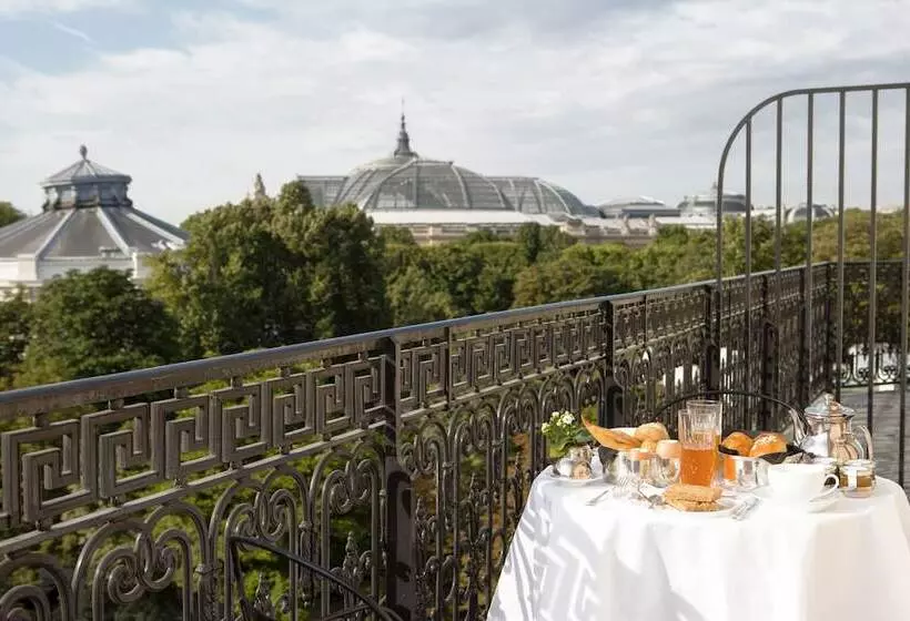 Suite Prestige, La Réserve Paris Hotel & Spa