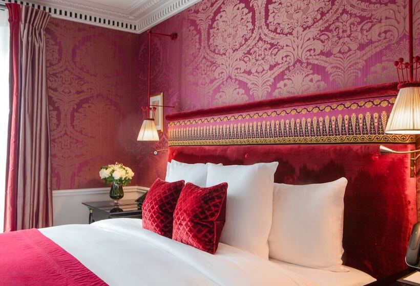 سوییت پرستیژ, La Réserve Paris Hotel & Spa