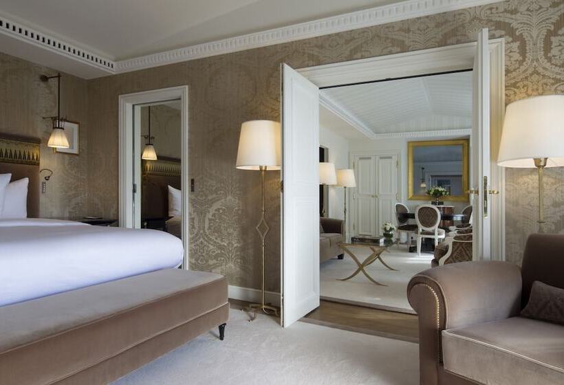 سوییت پرستیژ, La Réserve Paris Hotel & Spa