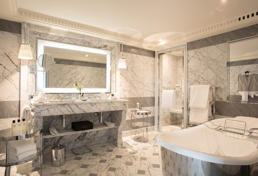 سوییت, La Réserve Paris Hotel & Spa