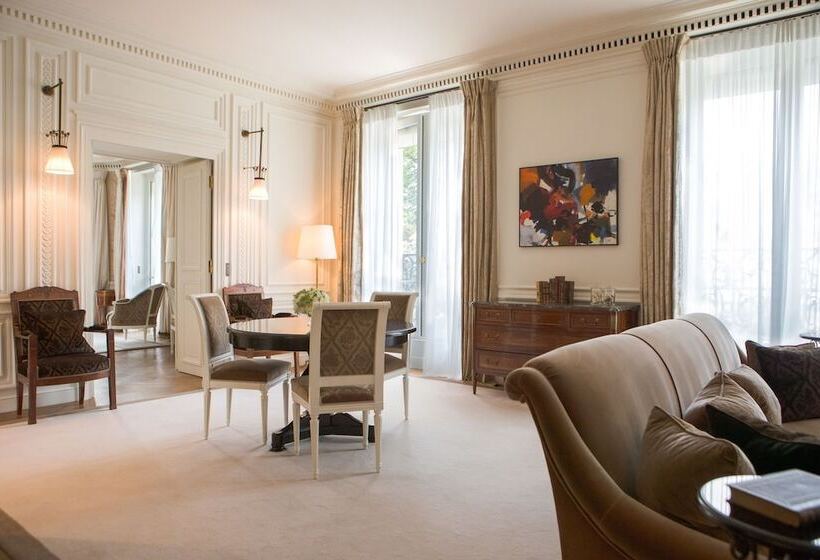 سوییت, La Réserve Paris Hotel & Spa