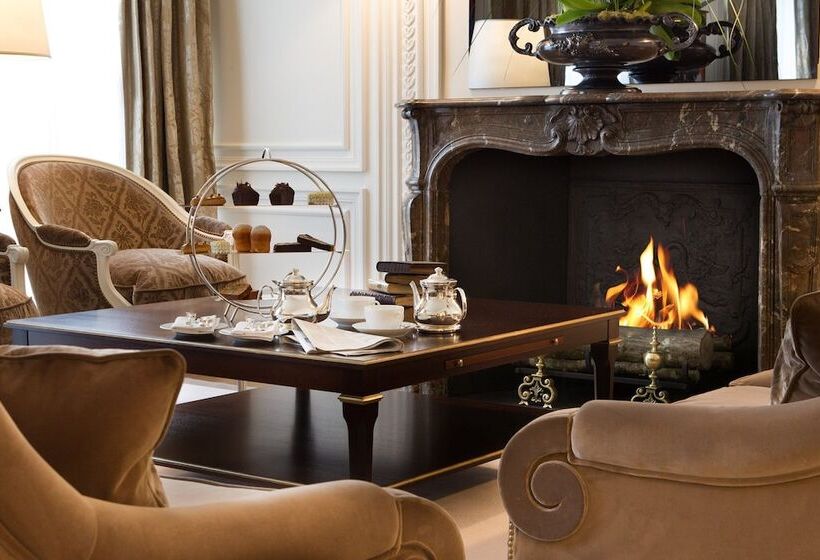 سوییت, La Réserve Paris Hotel & Spa