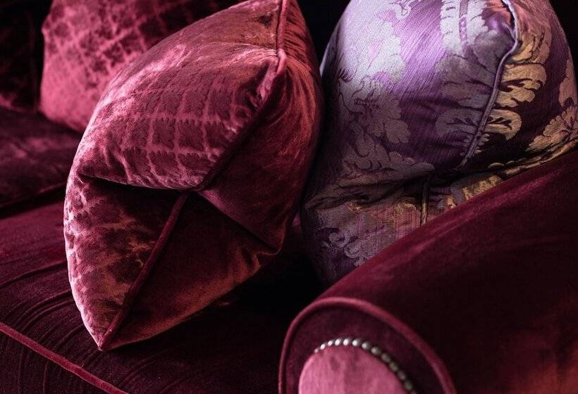 سوییت, La Réserve Paris Hotel & Spa