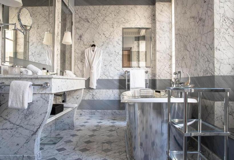 اتاق پرمیوم, La Réserve Paris Hotel & Spa