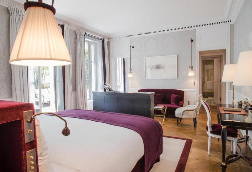 سوئیت جونیور با تراس, La Réserve Paris Hotel & Spa