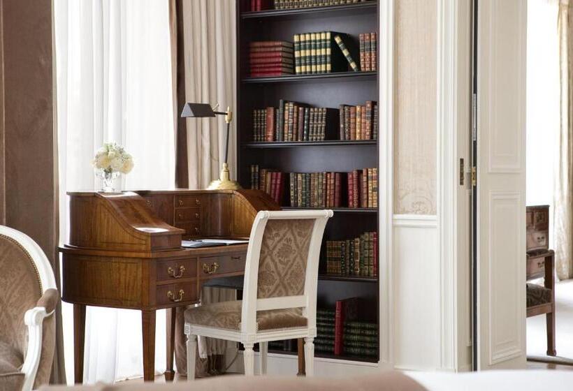 سوییت, La Réserve Paris Hotel & Spa