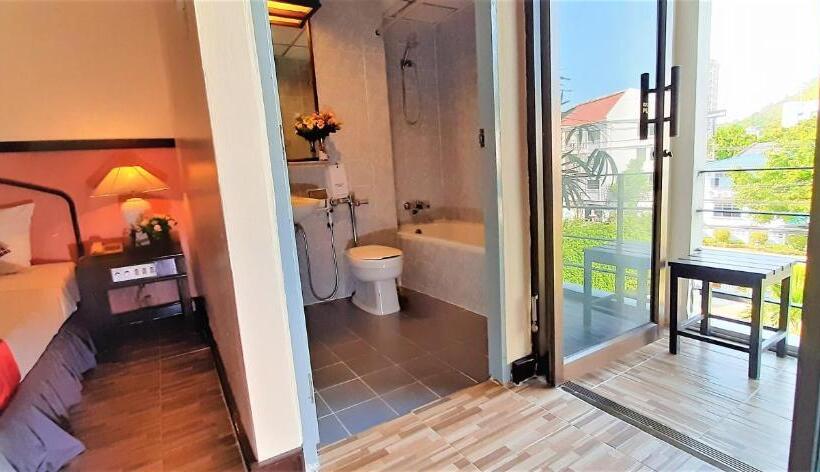 اتاق خانوادگی, Lamoon Resotel