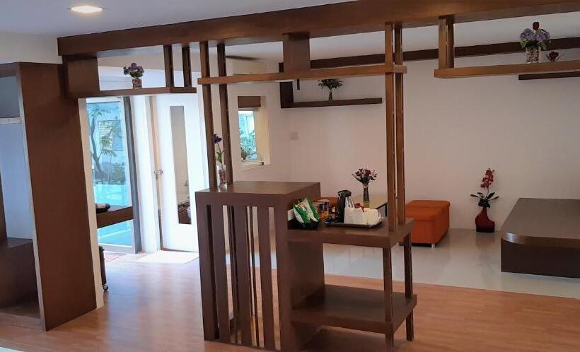 سوییت خانوادگی, Lamoon Resotel