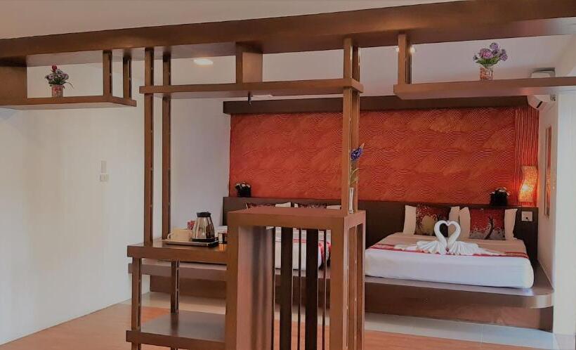 سوییت خانوادگی, Lamoon Resotel