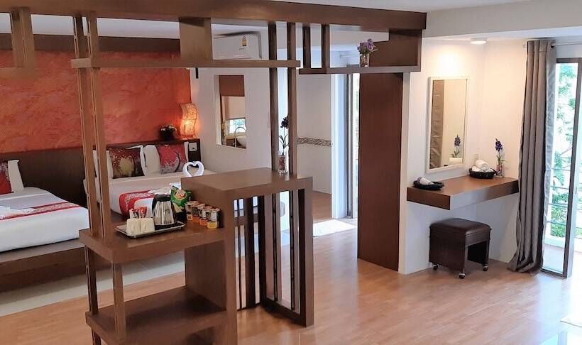 سوییت خانوادگی, Lamoon Resotel