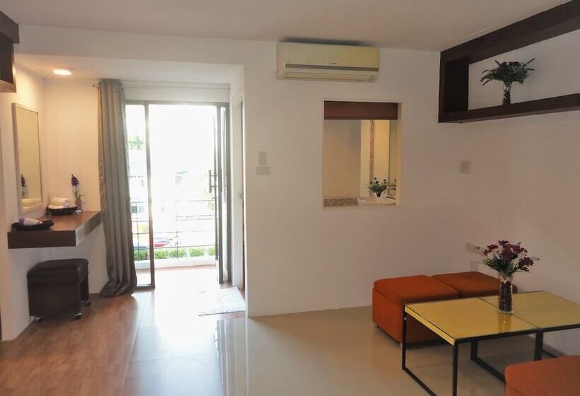 سوییت خانوادگی, Lamoon Resotel