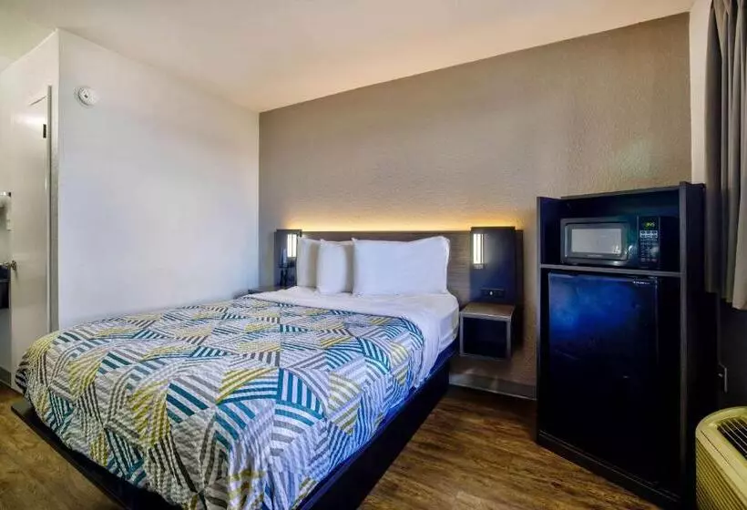 キングサイズベッドのスタンダードルーム, Motel 6 Jackson, Ms